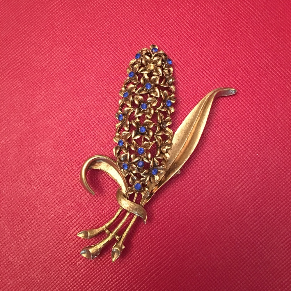 Vintage circa 1950s Floral Brooch